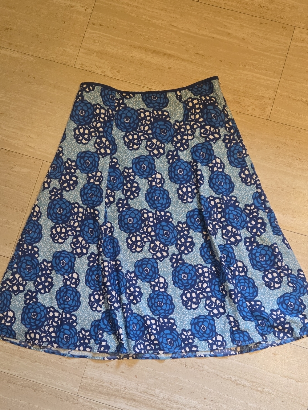 Boden Shades of Blue Floral Print Skirt